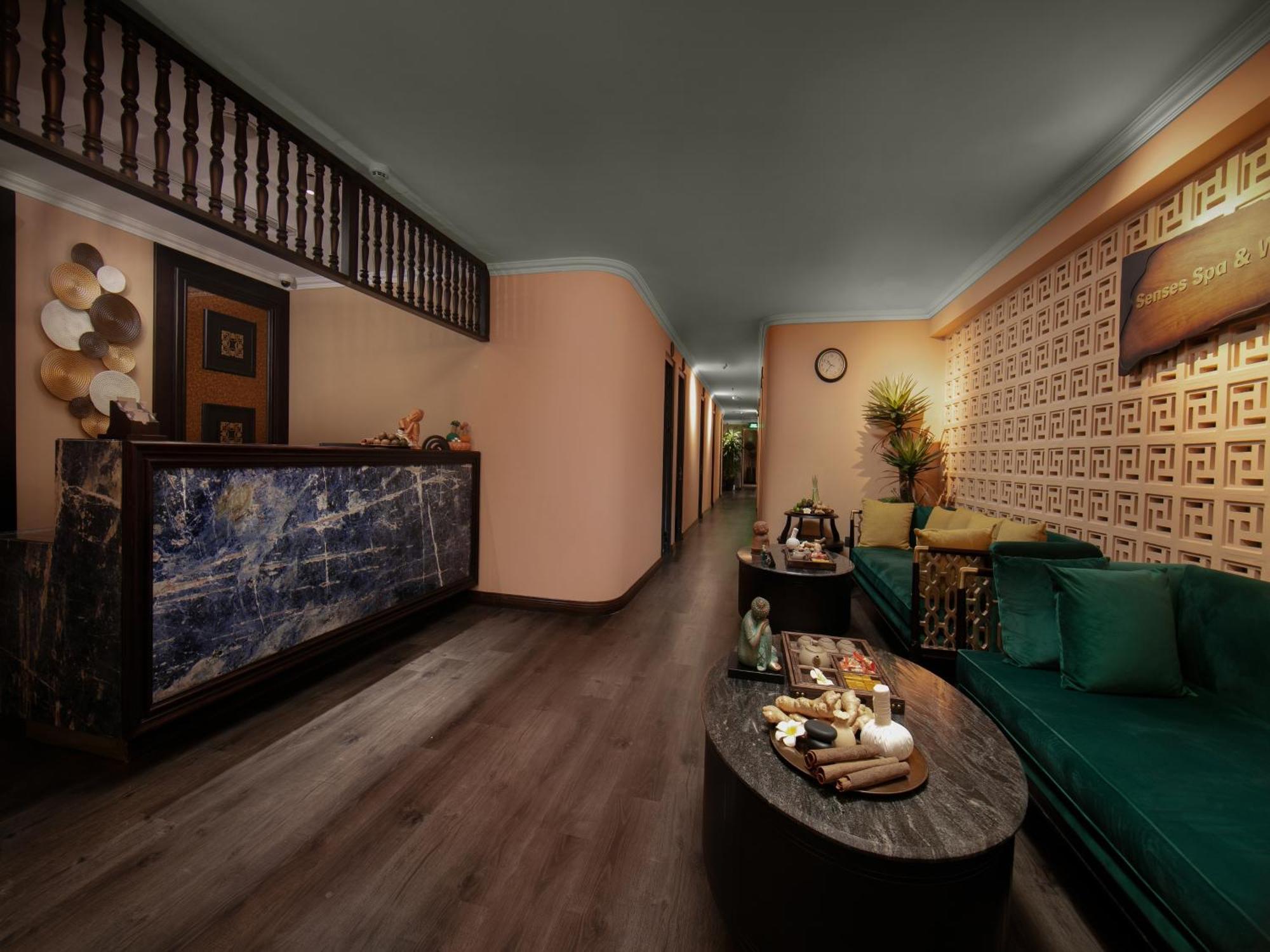 Gm Premium Hotel Hanoi Exterior photo